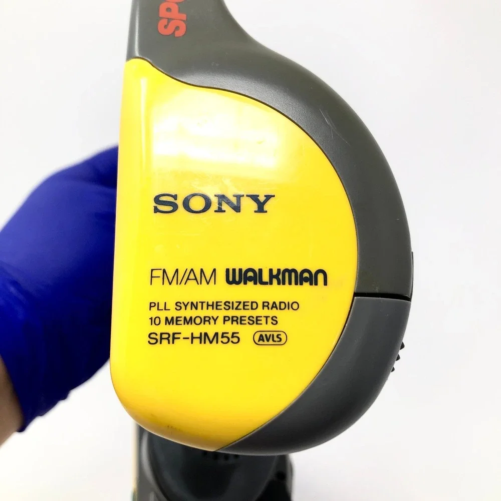Sony FM/AM Walkman SRF-HM55 Headphones Vintage Yellow Sports Radio - Works Great